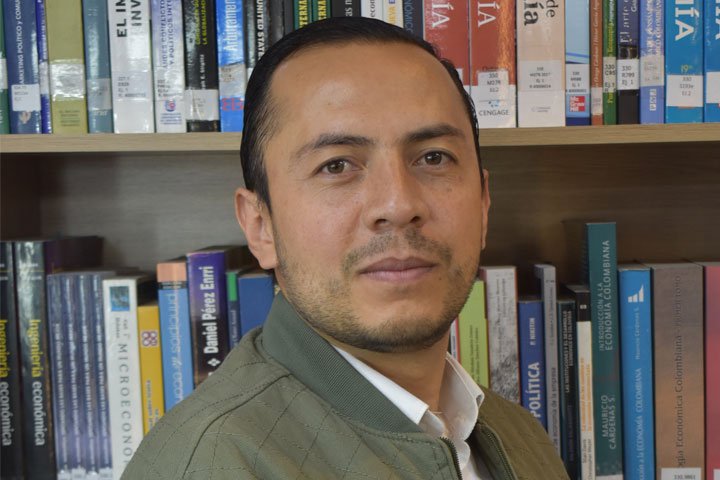 Gustavo Adolfo Perico Pineda